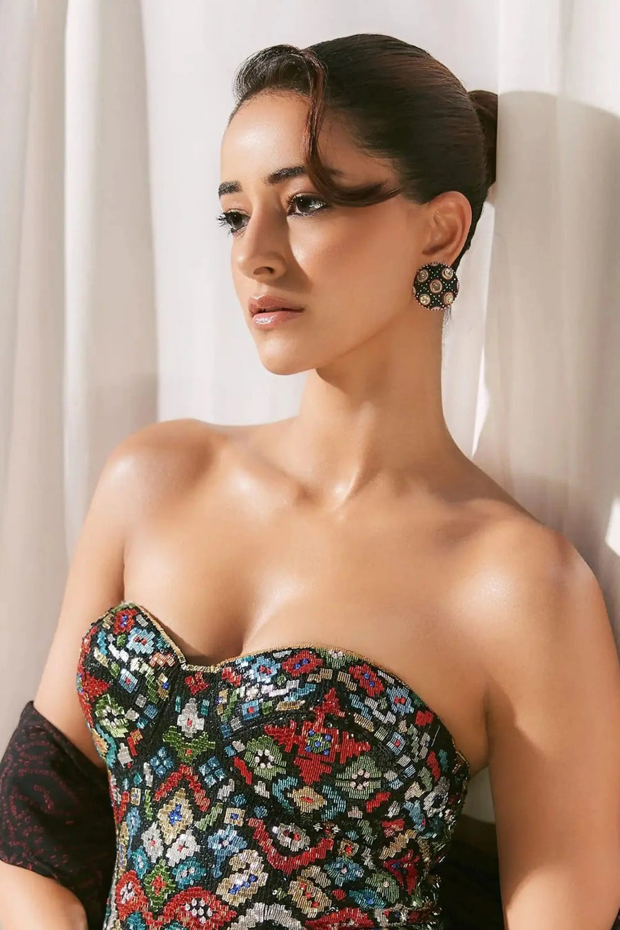 Beyond gold. Beyond expected fine jewellery.